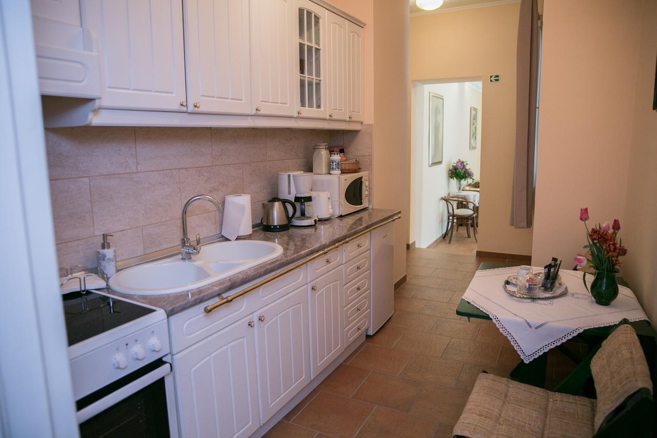 Kolar Apartment Суботица Екстериор снимка